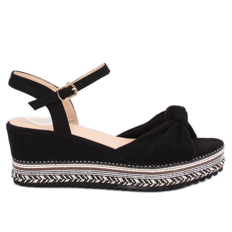 Fekete szandál ék sarkán B126 Fekete