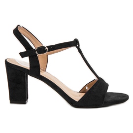 Jumex Fekete velúr szandál