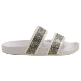 Seastar Fehér papucs kristályokkal sokszínű Seastar Fehér papucs kristályokkal sokszínű