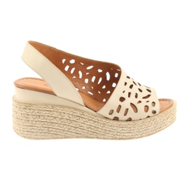 Ék szandál Badura 4812 bézs