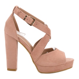 SHELOVET Szandálok A Platformon rózsaszín SHELOVET Szandálok A Platformon rózsaszín