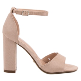 Ideal Shoes Kényelmes magas sarkú szandál barna Ideal Shoes Kényelmes magas sarkú szandál barna