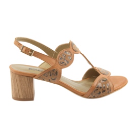 Női szandál, karamell / párduc Anabelle 1352 bézs