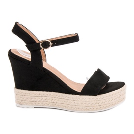 Ideal Shoes Stílusos ék szandál fekete