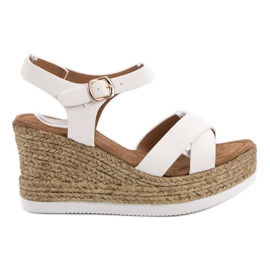 JESSY ROSS Fehér velúr szandál