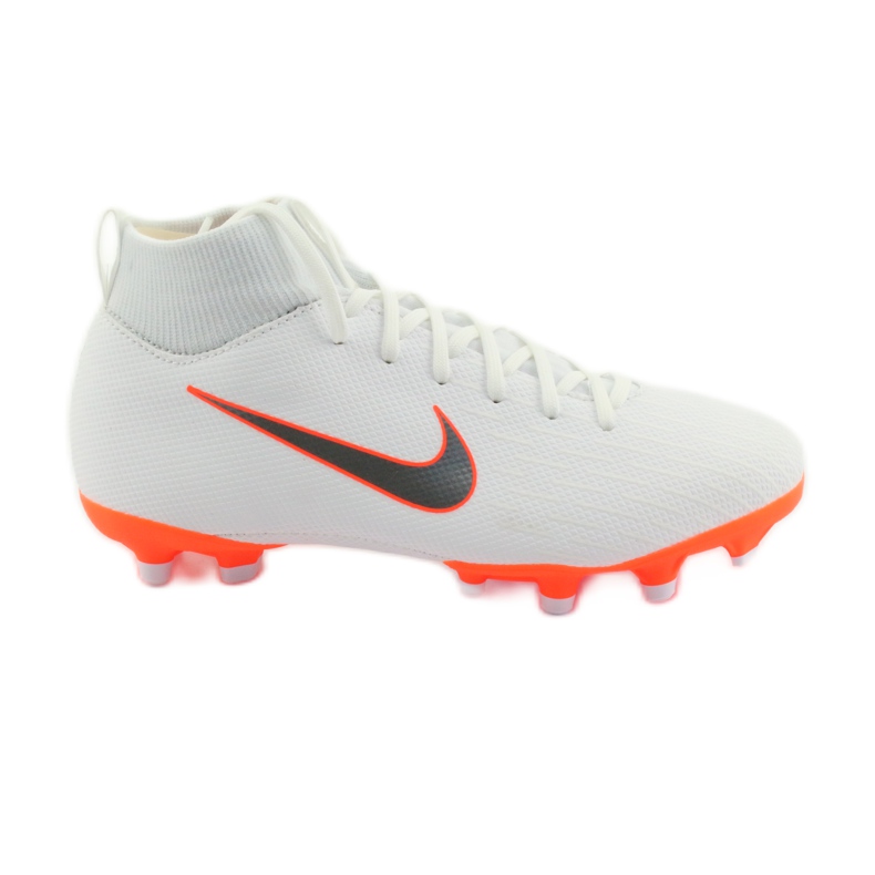 Nike Superfly 6 Academy AH7337-107 futballcipő fehér
