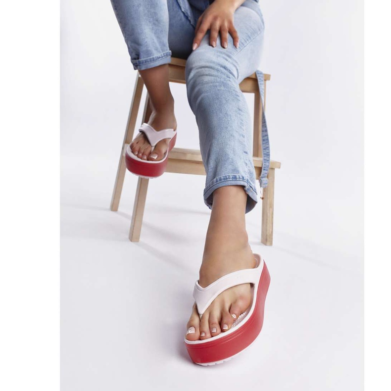 Crocs Crocband Platform Flip 6QB alig rózsaszín bors sokszínű