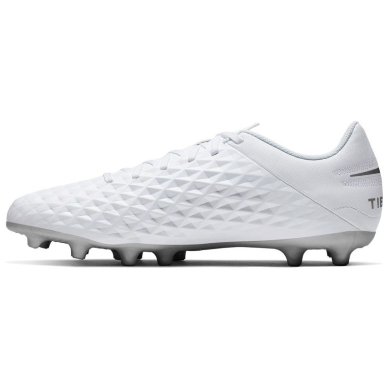 Nike Tiempo Legend 8 Academy Club FG / MG M AT6107-100 futballcipő fehér fehér