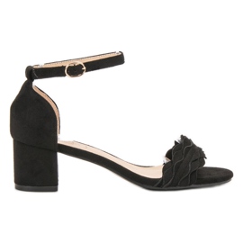 SHELOVET Klasszikus szandál fodorral fekete