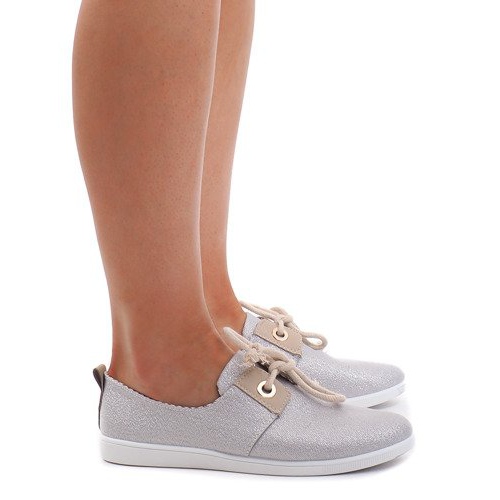 VT79-3 Ezüst fűzős cipők szürke
