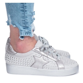 Szürke cipők az Angers sztárjaitól