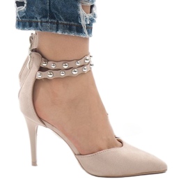 Bézs magas sarkú szandál B-51 Bézs magas sarkú szandál B-51