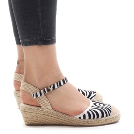 Zebra ék szandál espadrilles LLI-3M88-7 fehér fekete