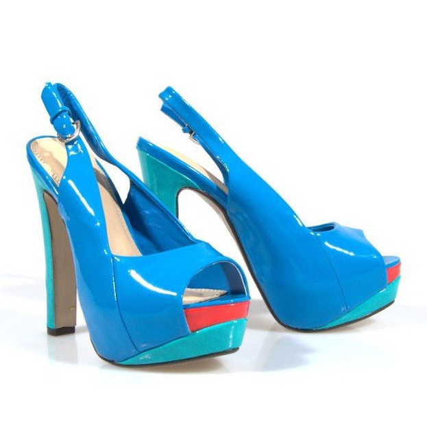 Szivattyú szandál az A8030 kék platformon