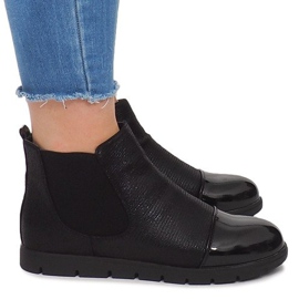 Sportcsizma T1713-1 Fekete