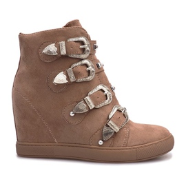 Rózsaszín velúr cipők Maya csatokkal barna Rózsaszín velúr cipők Maya csatokkal barna