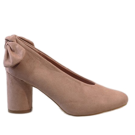 Rózsaszín velúr szivattyúk az LL-93P oszlopon