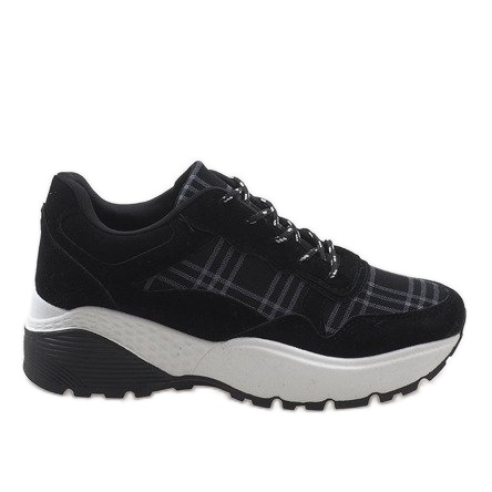 Divatos fekete sportcipő 61012