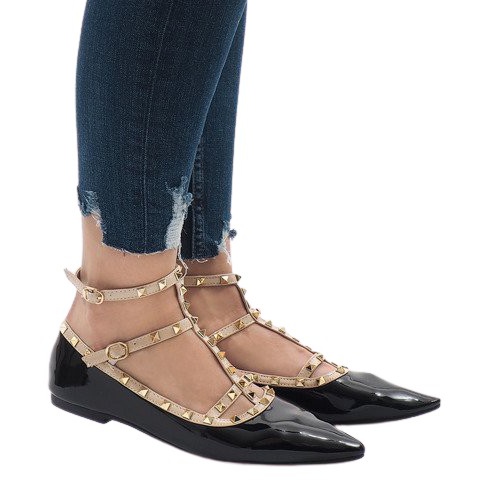 Fekete lakkozott balerinák 127-12