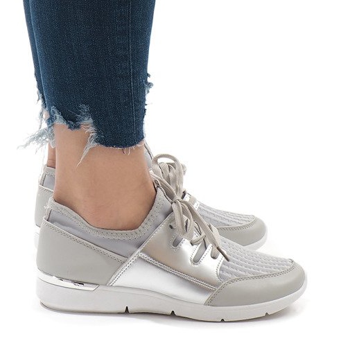 Szürke divatos sportcipő A281