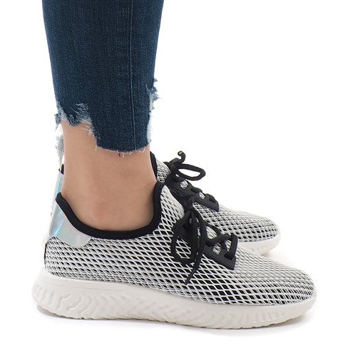 Fekete PP-45 sportcipő