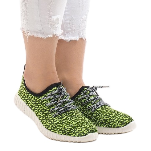 Zöld MH-17 sportcipő