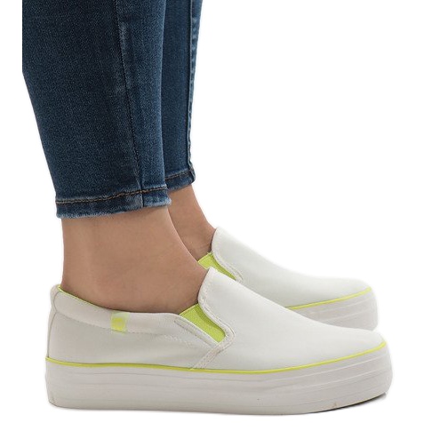 Fehér cipő platform GF-41