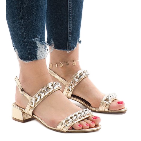 Arany magas sarkú szandál 77-15 aranysárga