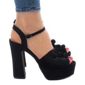 Fekete szandál a posta velúr 8256-1 Fekete szandál a posta velúr 8256-1