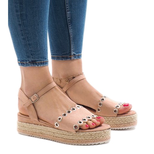 Rózsaszín platform szandál 99-46