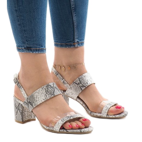 Kígyó szandál a posta velúr S-7346 fehér