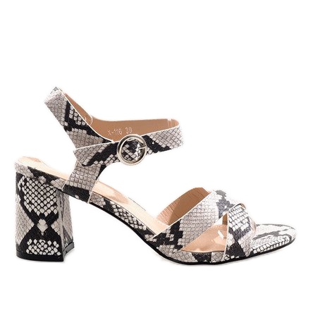 Kígyó szandál az oszlopon X-116 velúr fehér sokszínű