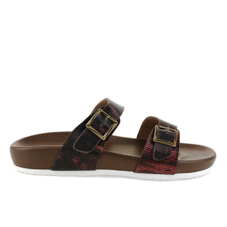 Piros és barna papucs csattal GA735 Piros és barna papucs csattal GA735