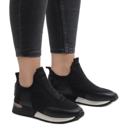 Fekete cipők Lycra R-403-ból fehér
