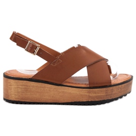 SHELOVET Szandálok A Platformon barna