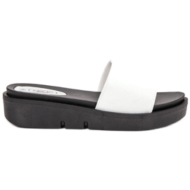 SHELOVET Wedge szandál fehér SHELOVET Wedge szandál fehér