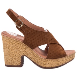 Anesia Paris Könnyű, magas sarkú szandál barna