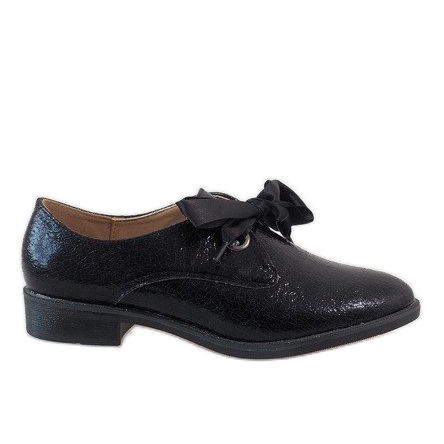 Fekete fűzős cipő L7100