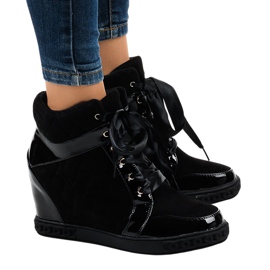 Divatos fekete ék cipők KLS-109-3