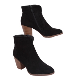 Fekete magas sarkú csizma YL96006 Fekete