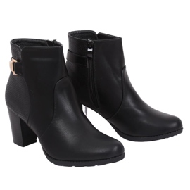 Fekete magas sarkú csizma F168 Fekete