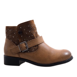 Teves csizma BY95 barna