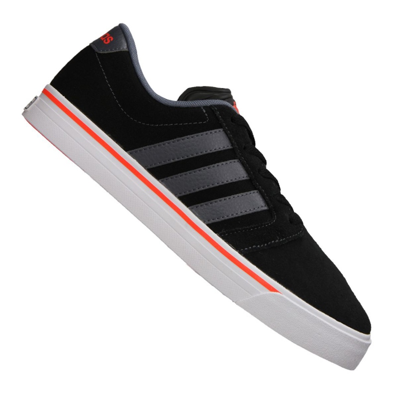 Adidas Cloudfoam Super Skate M AW3896 cipő fekete