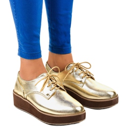 Arany elegáns fűzős cipő 2017-1 aranysárga