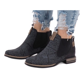 Fekete Chelsea csizma HX2U306-1B