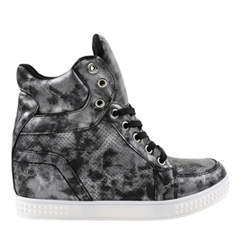 Fekete cipők fűzős ékkel ON001 Fekete cipők fűzős ékkel ON001