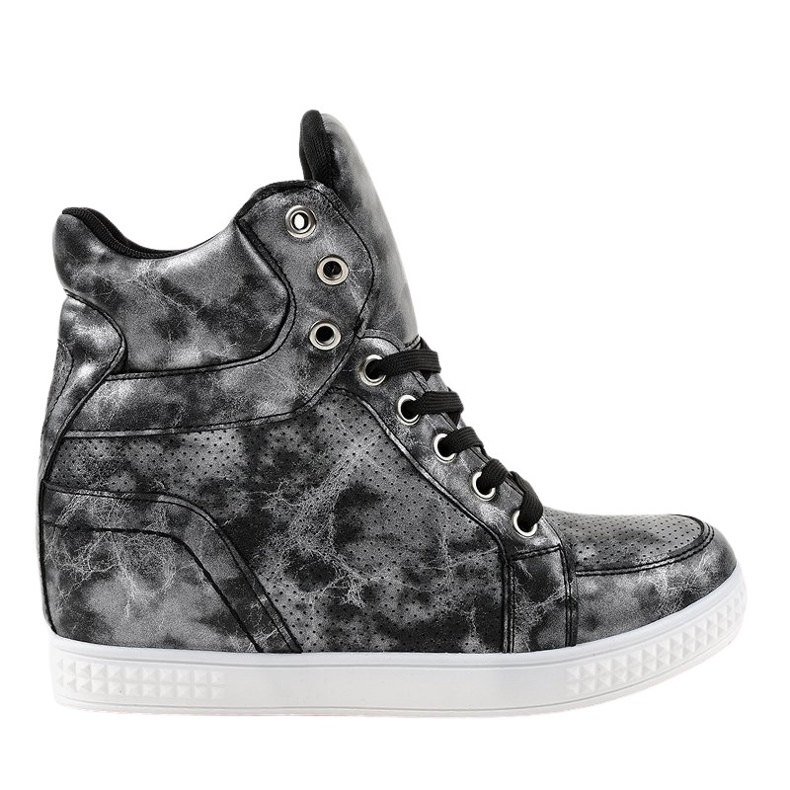 Fekete cipők fűzős ékkel ON001