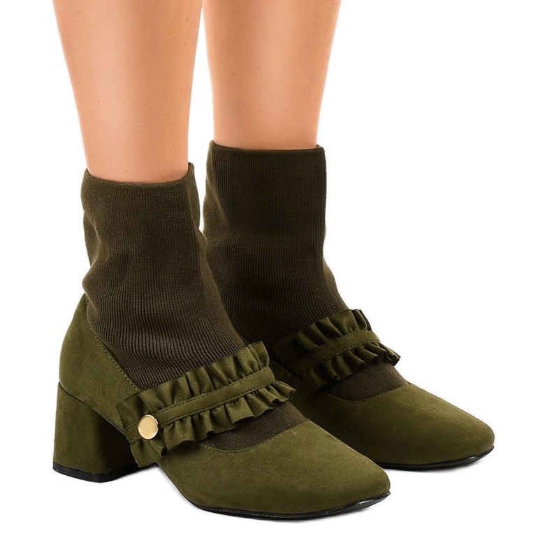 Zöld velúr szivattyúk a JM8118Y oszlopon