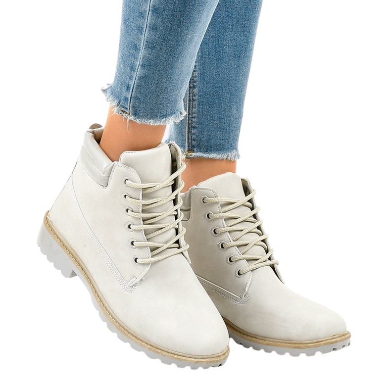 Szürke túracipő szigetelés nélkül W-3033