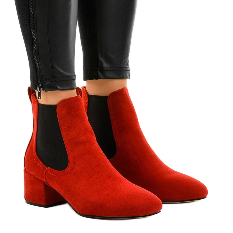 Piros bokacsizma, rugalmas 8012-PA